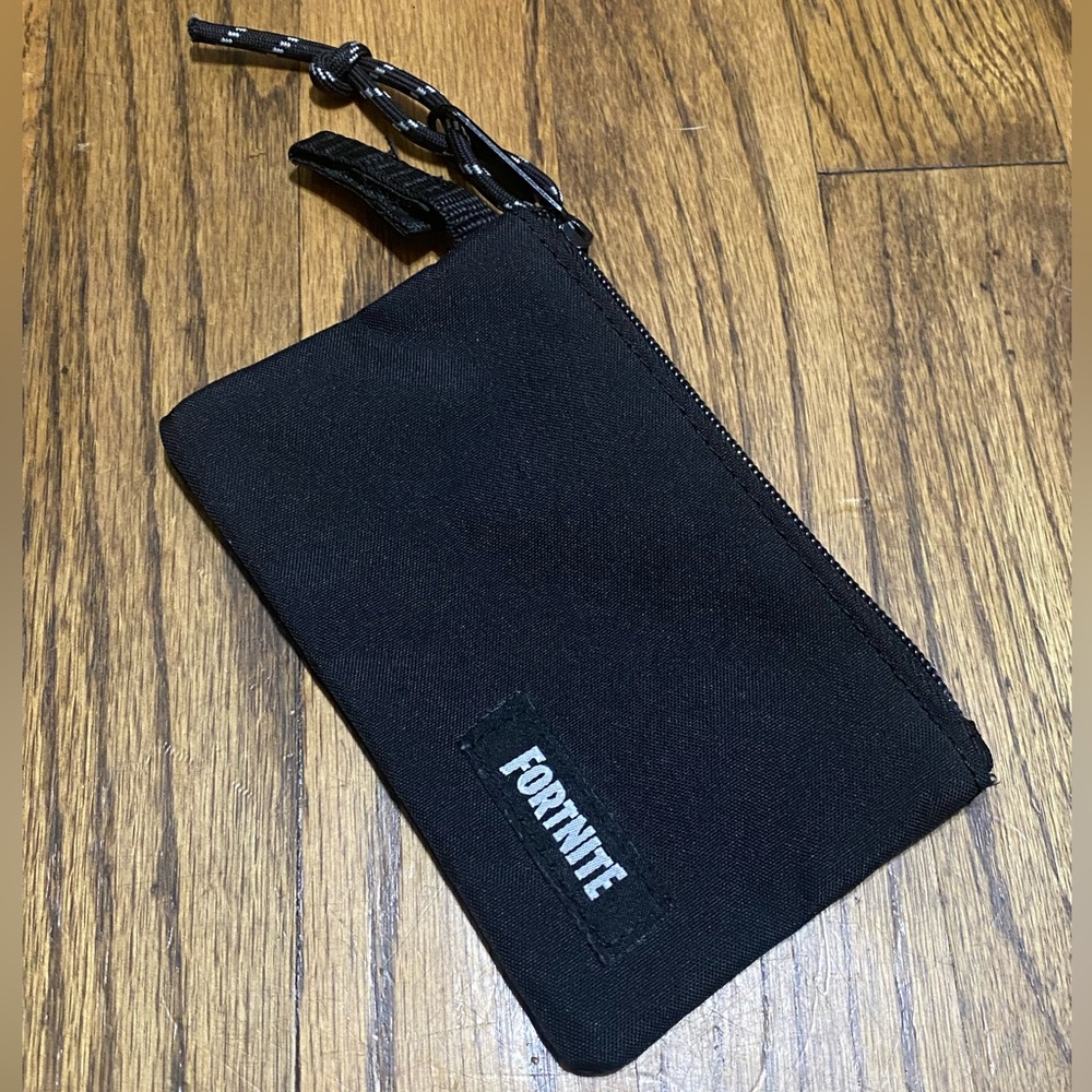 Fortnite Zip-Up Pouch